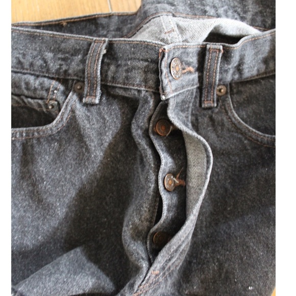 Urban Renewal Remade Levi’s® BNWT Side-Chain Denim Short Small Urban Outfitters - Picture 12 of 13